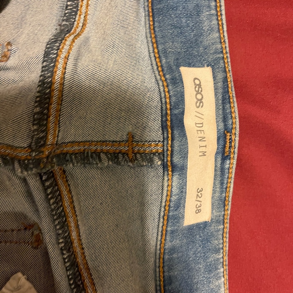 Jeans - Picture 3 of 3